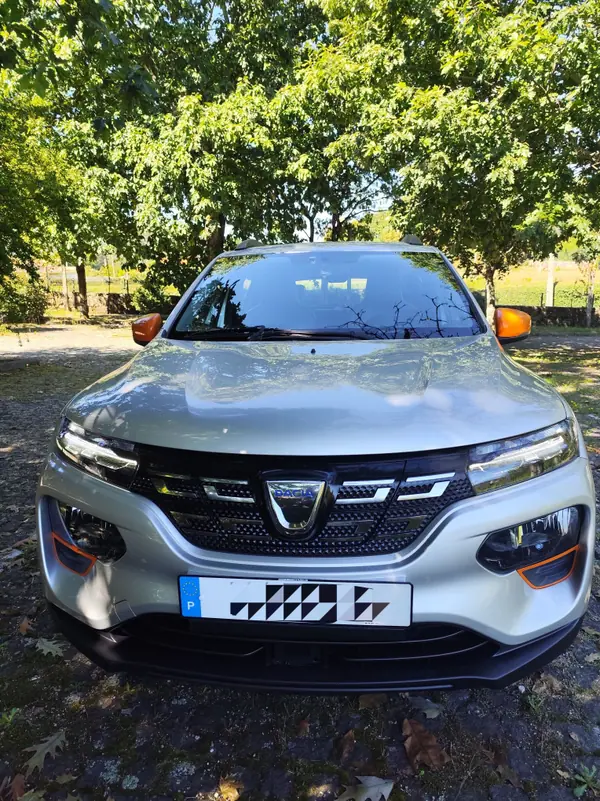 Dacia Spring Comfort Plus 2022 Elétrico — 63 000 km · Braga Dacia Spring Comfort Plus 2022 Elétrico