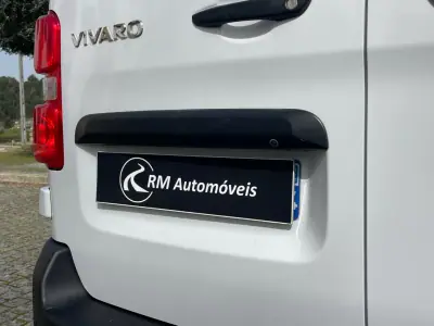 Opel COMBO 2022 - 17450 EUR, 123000 km - AUTO.MOTO.pt - 123000km - foto 16 de 37