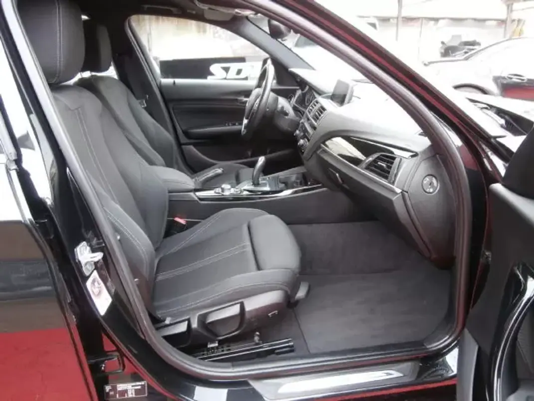 BMW 116 2017 - 18500 EUR, 127839 km - AUTO.MOTO.pt - 127839km - foto 27 de 32