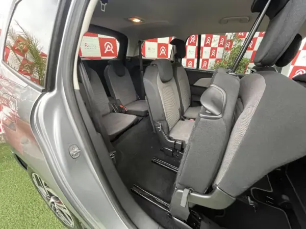Citroën Grand C4 Spacetourer 2021 - 22490 EUR, 84915 km - AUTO.MOTO.pt - 84915km - foto 20 de 22