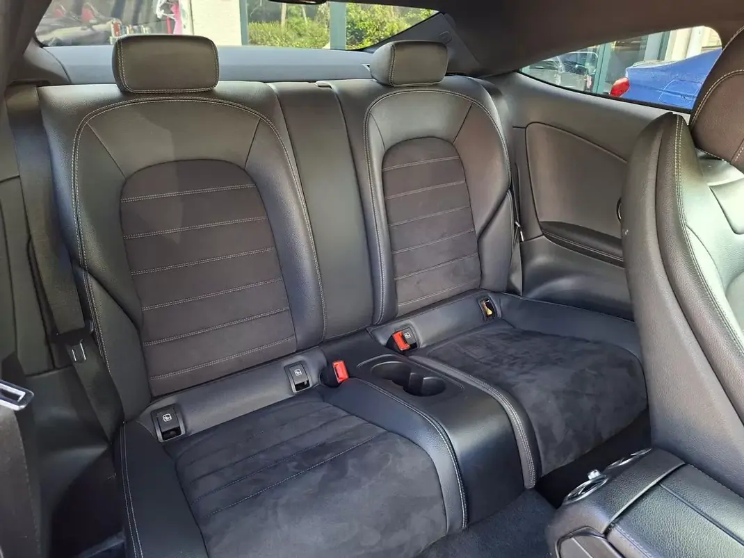 Mercedes-Benz C 220 2016 - 26500 EUR, 181000 km - AUTO.MOTO.pt - 181000km - foto 24 de 32