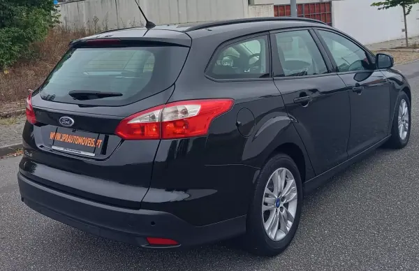 Ford Focus 2011 - 6990 EUR, 247800 km - 247800km - foto 7 de 16
