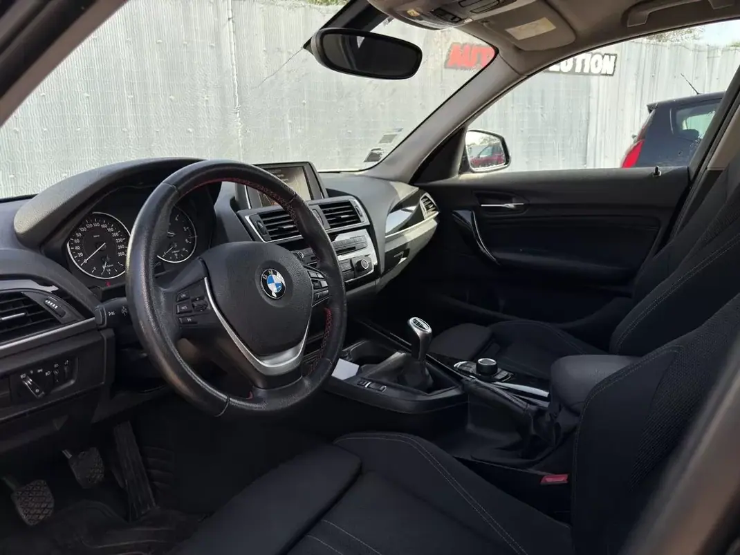 BMW 116 2017 - 13950 EUR, 131900 km - 131900km - foto 4 de 25