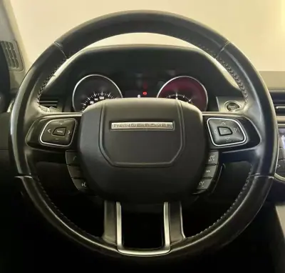 Land Rover Range Rover Evoque 2017 - 16950 EUR, 149900 km - AUTO.MOTO.pt - 149900km - foto 15 de 32