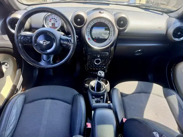 MINI Countryman 2012 - 14990 EUR, 136507 km - AUTO.MOTO.pt - 136507km - foto 7 de 18