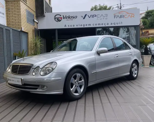 Mercedes-Benz E 270 2002 - 9250 EUR, 299650 km - AUTO.MOTO.pt - 299650km - foto 2 de 20