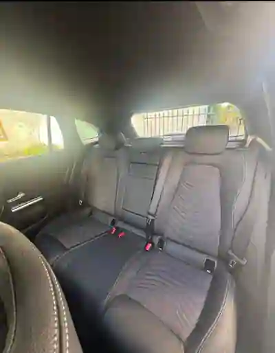 Mercedes-Benz EQA 2023 - 33000 EUR, 51000 km - 51000km - foto 9 de 13