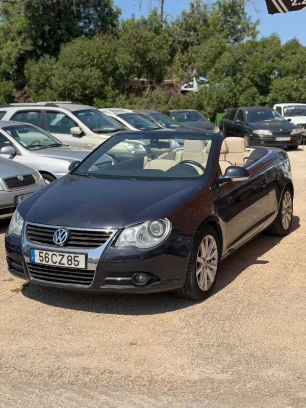 Volkswagen EOS 2007 - 9990 EUR, 148700 km - AUTO.MOTO.pt - 148700km - foto 7 de 14