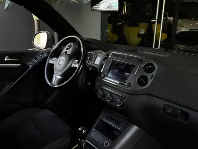 Volkswagen Tiguan 2016 - 16990 EUR, 190300 km - AUTO.MOTO.pt - 190300km - foto 34 de 34