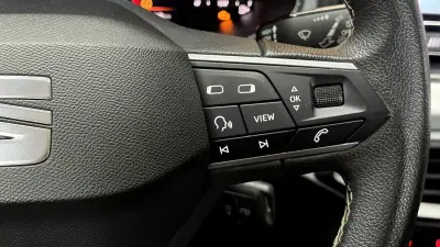 SEAT Ibiza 2023 - 14270 EUR, 50000 km - AUTO.MOTO.pt - 50000km - foto 20 de 38