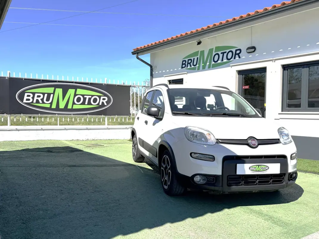 Fiat Panda 2021 - 10950 EUR, 78509 km - AUTO.MOTO.pt - 78509km - foto 1 de 12