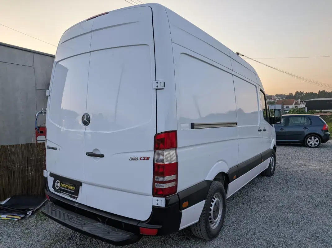Mercedes-Benz Sprinter 2013 - 19900 EUR, 190000 km - 190000km - foto 12 de 18