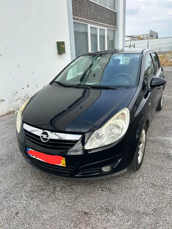 Opel Corsa 2009 - 3750 EUR, 154000 km - 154000km - foto 4 de 12