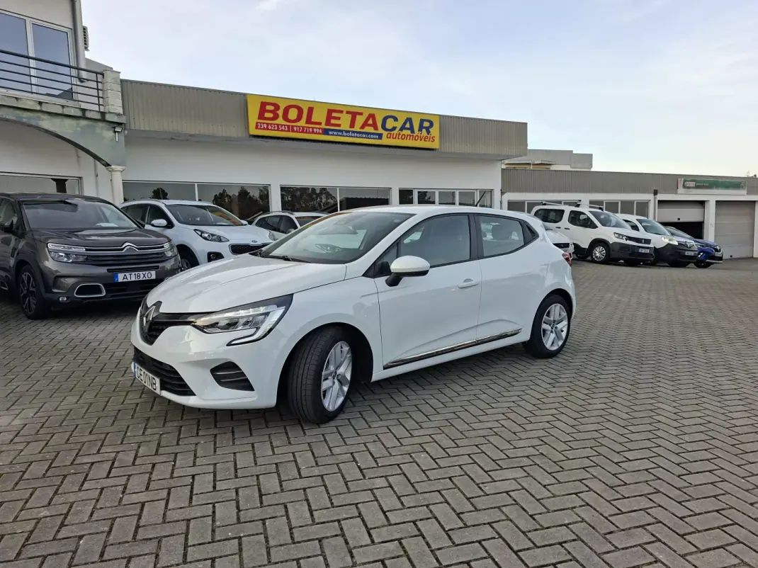 Renault Clio 2019 - 15000 EUR, 62800 km - AUTO.MOTO.pt - 62800km - foto 2 de 32