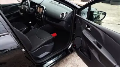 Renault Clio 2017 - 9950 EUR, 77000 km - 77000km - foto 22 de 35