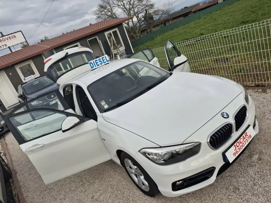 BMW 116 2015 - 1495 EUR, 201000 km - AUTO.MOTO.pt - 201000km - foto 4 de 12