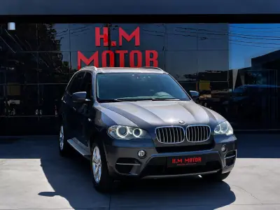 BMW X5 2011 - 256000km