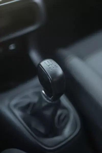 Citroën C3 2018 - 9500 EUR, 130900 km - AUTO.MOTO.pt - 130900km - foto 11 de 26