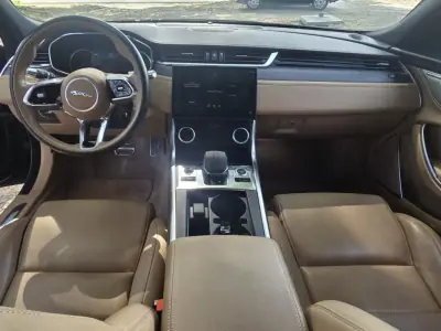 Jaguar XF 2023 - 36450 EUR, 62500 km - AUTO.MOTO.pt - 62500km - foto 10 de 21