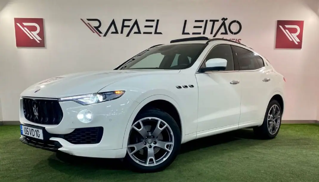 Maserati Levante 2016 - 44500 EUR, 232000 km - AUTO.MOTO.pt - 232000km - foto 1 de 55