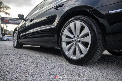 Volkswagen Passat CC 2012 - 16700 EUR, 140000 km - 140000km - foto 12 de 36