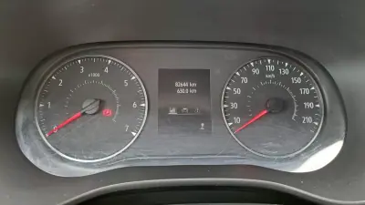 Dacia Sandero 2021 - 12900 EUR, 82644 km - AUTO.MOTO.pt - 82644km - foto 25 de 29