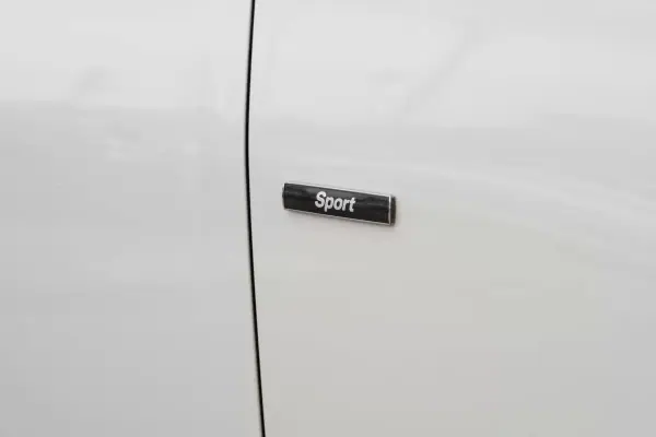 BMW 116 2012 - 13999 EUR, 72000 km - AUTO.MOTO.pt - 72000km - foto 8 de 22