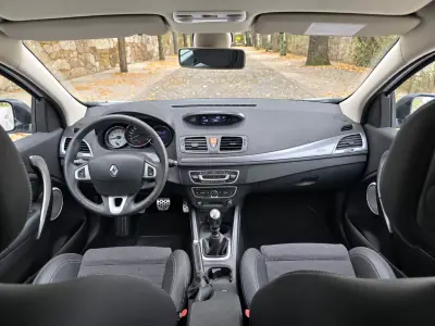 Renault Mégane 2012 - 6500 EUR, 231500 km - 231500km - foto 14 de 21