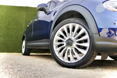 Fiat 500X 2016 - 11950 EUR, 140000 km - AUTO.MOTO.pt - 140000km - foto 6 de 33