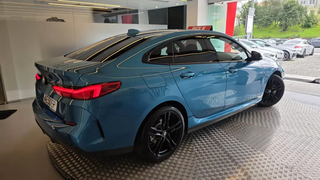 BMW 216 Gran Coupé 2020 - 24900 EUR, 75221 km - AUTO.MOTO.pt - 75221km - foto 20 de 61