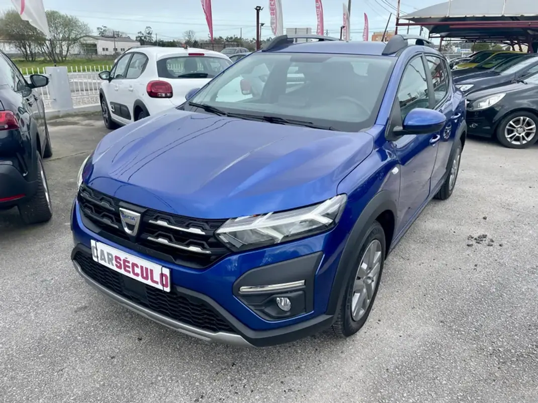 Dacia Sandero 2022 - 15950 EUR, 51824 km - AUTO.MOTO.pt - 51824km - foto 1 de 29