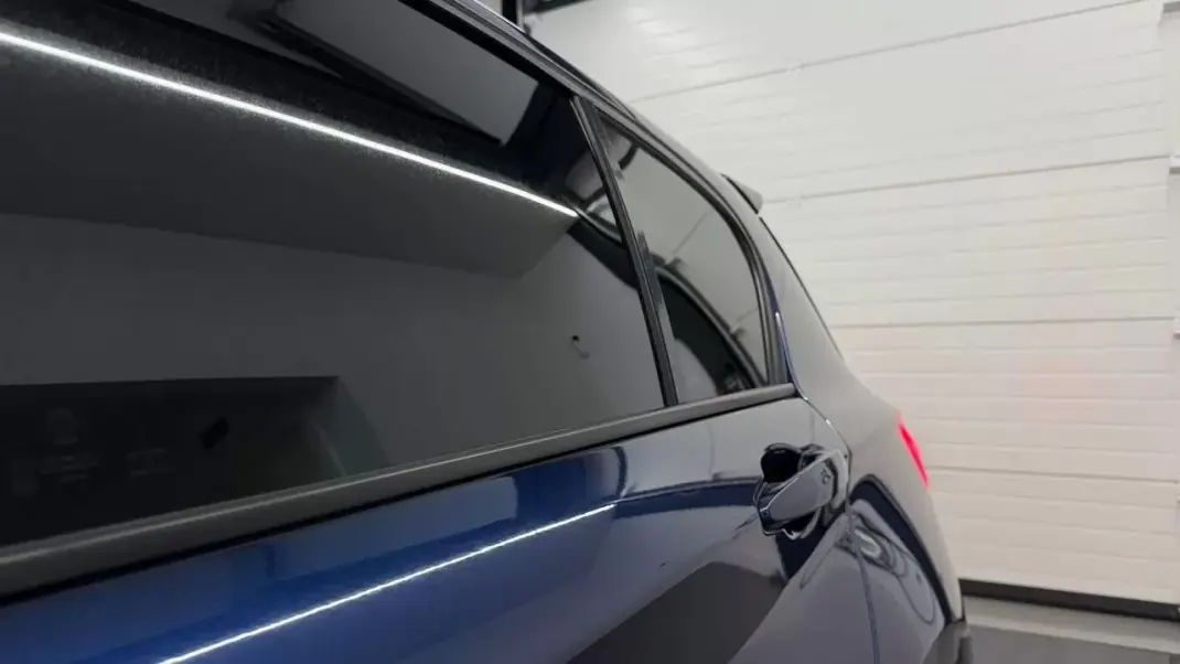 BMW 116 2016 - 13490 EUR, 184000 km - AUTO.MOTO.pt - 184000km - foto 13 de 31