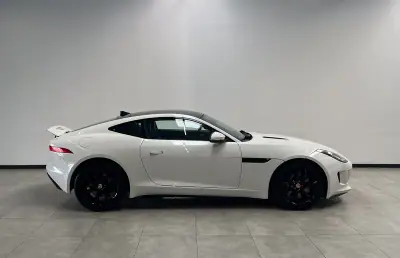 Jaguar F-Type 2017 - 47900 EUR, 54000 km - AUTO.MOTO.pt - 54000km - foto 8 de 20