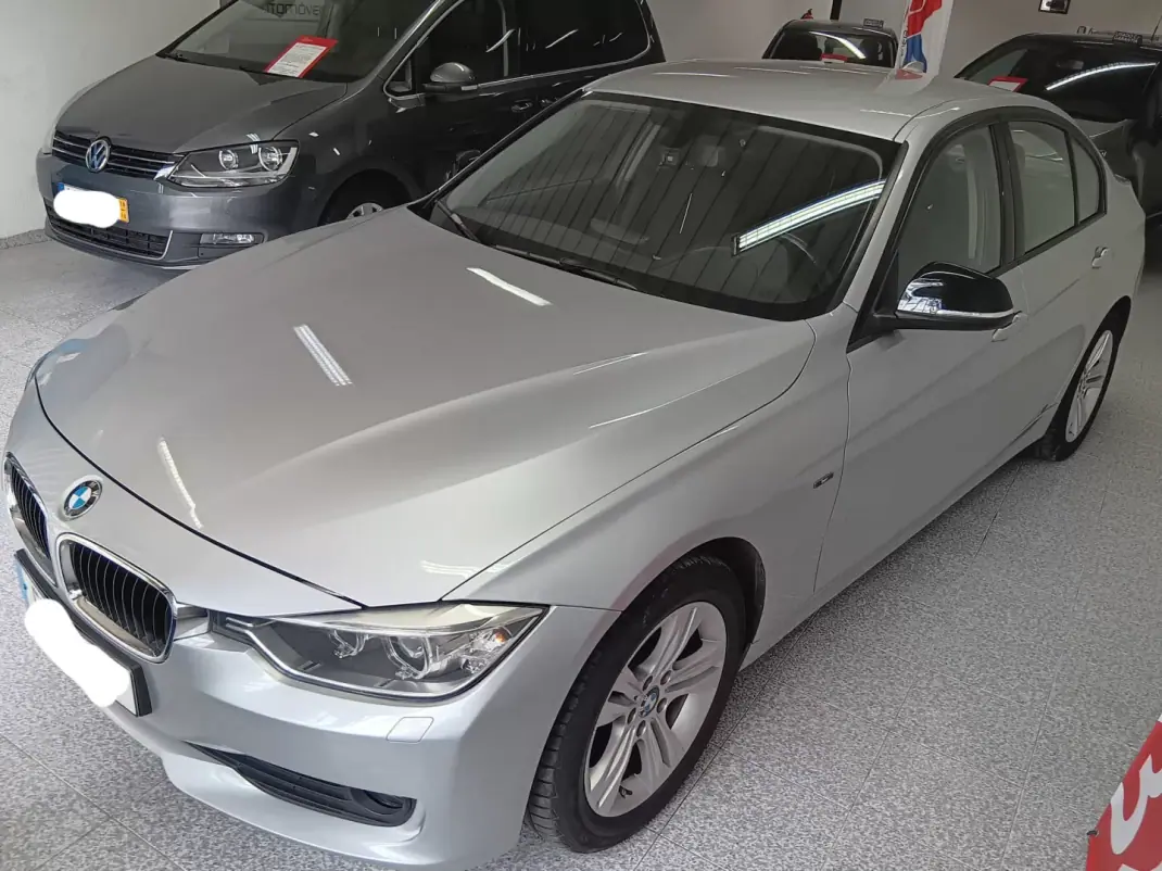 BMW 320 2014 - 14950 EUR, 265000 km - AUTO.MOTO.pt - 265000km - foto 4 de 20