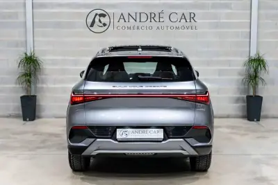 BYD Atto 3 2023 - 27950 EUR, 7718 km - AUTO.MOTO.pt - 7718km - foto 8 de 60