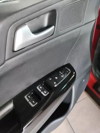 Kia Sportage 2021 - 19750 EUR, 67500 km - AUTO.MOTO.pt - 67500km - foto 22 de 36