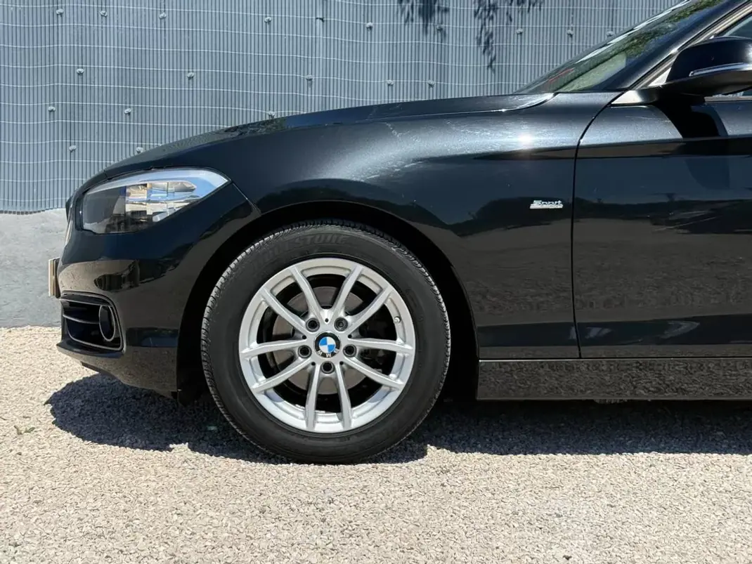 BMW 116 2017 - 13950 EUR, 131900 km - 131900km - foto 18 de 25