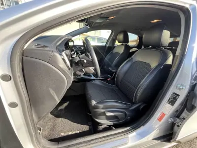 Kia XCeed 2021 - 16950 EUR, 147000 km - AUTO.MOTO.pt - 147000km - foto 22 de 33
