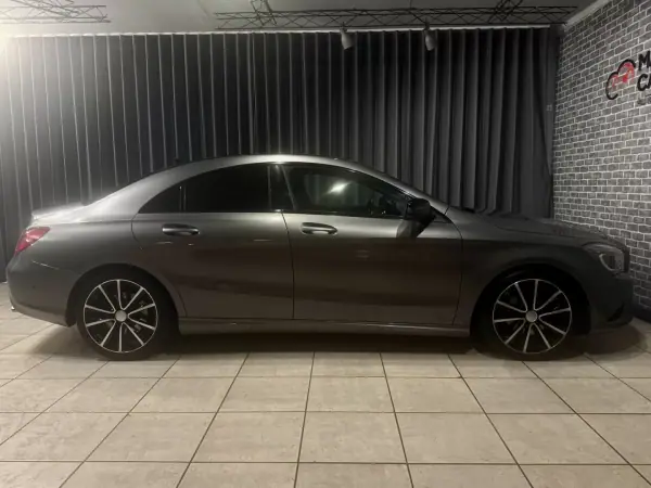 Mercedes-Benz CLA 200 2015 - 22900 EUR, 140000 km - AUTO.MOTO.pt - 140000km - foto 6 de 14