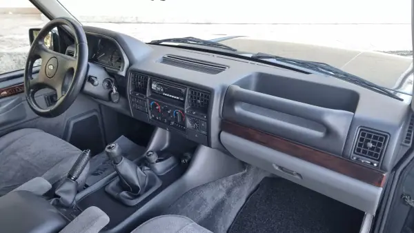 Land Rover Range Rover 1996 - 35500 EUR, 143108 km - AUTO.MOTO.pt - 143108km - foto 15 de 49