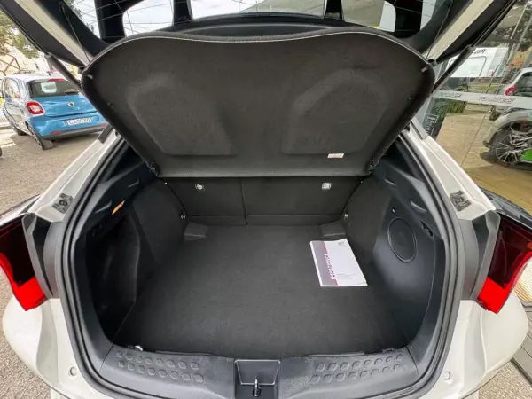 Toyota C-HR 2020 - 24400 EUR, 57145 km - AUTO.MOTO.pt - 57145km - foto 22 de 40