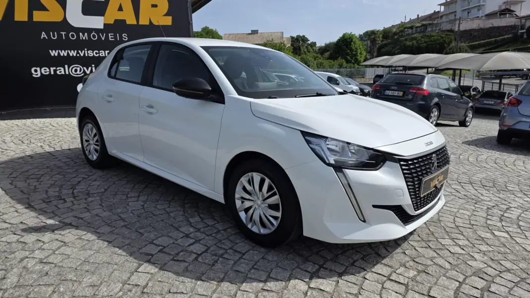 Peugeot 208 2022 - 13990 EUR, 49000 km - AUTO.MOTO.pt - 49000km - foto 10 de 24