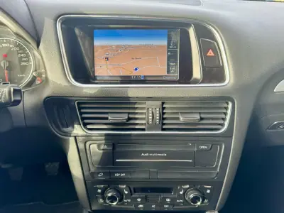 Audi Q5 2008 - 13900 EUR, 201500 km - AUTO.MOTO.pt - 201500km - foto 18 de 25
