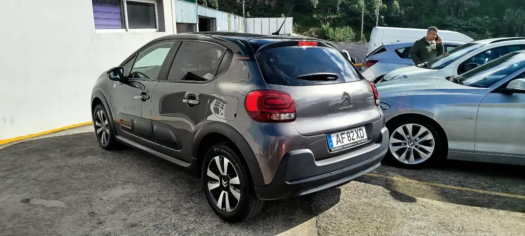 Citroën C3 2021 - 11750 EUR, 105000 km - AUTO.MOTO.pt - 105000km - foto 3 de 11