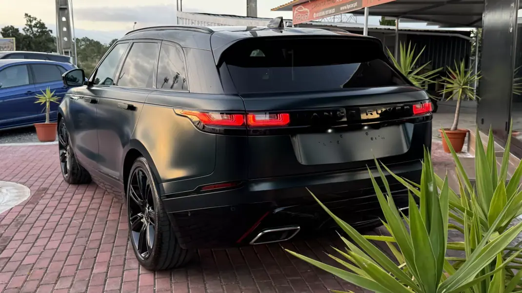 Land Rover Range Rover Velar 2021 - 63990 EUR, 70000 km - 70000km - foto 15 de 50