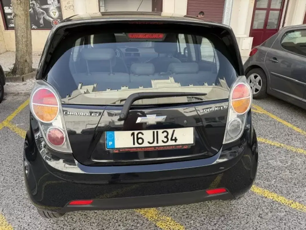 Chevrolet Spark 2010 - 4750 EUR, 129000 km - AUTO.MOTO.pt - 129000km - foto 11 de 24