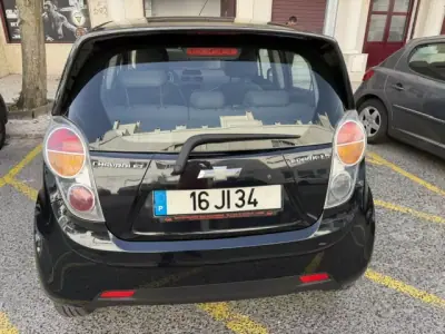 Chevrolet Spark 2010 - 4750 EUR, 129000 km - AUTO.MOTO.pt - 129000km - foto 11 de 24