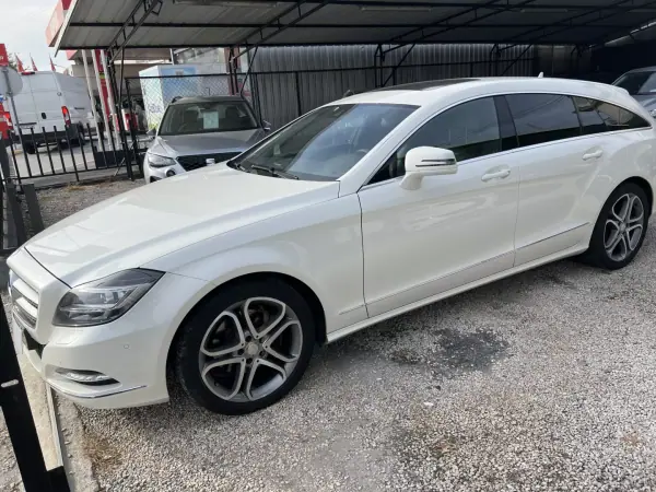 Mercedes-Benz CLS 250 CDi BlueEfficiency Shooting Brake 2014 Diesel