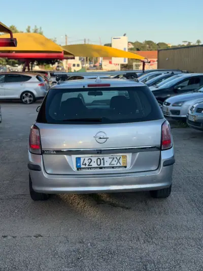 Opel Astra 2005 - 5900 EUR, 170198 km - AUTO.MOTO.pt - 170198km - foto 5 de 8