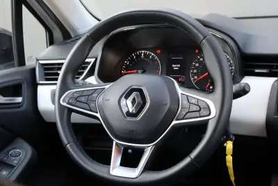 Renault Clio 2021 - 13250 EUR, 81974 km - AUTO.MOTO.pt - 81974km - foto 27 de 33